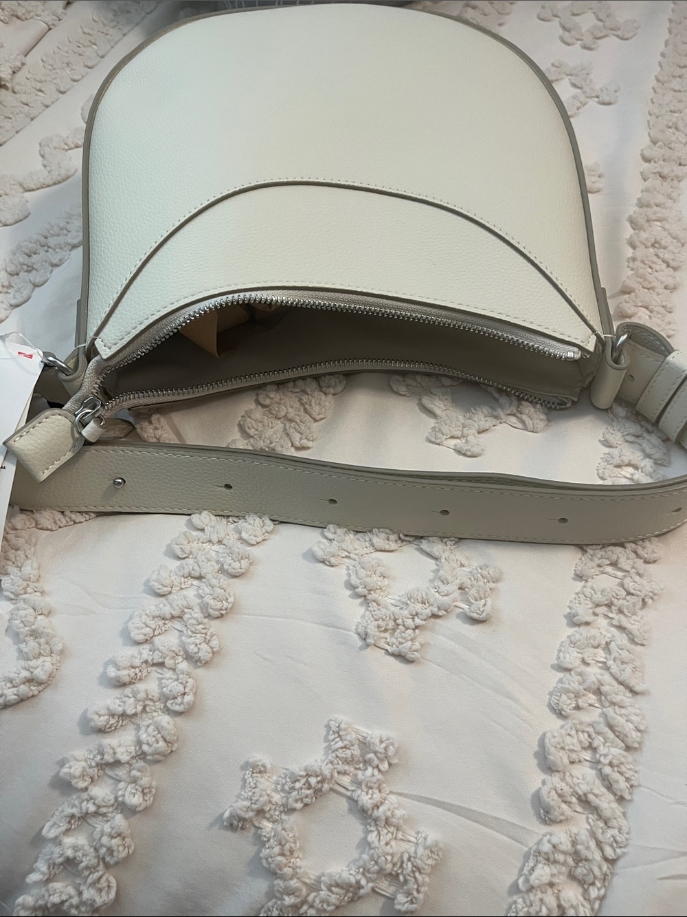 Uniqlo Cream Pebbled Shoulder Bag - Picture 5 of 6